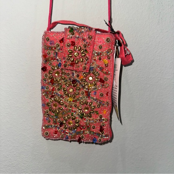 NWT Bamboo Trading Company Pink Beaded Tajmahal Club Crossbody Handmade Bag - Picture 3 of 8